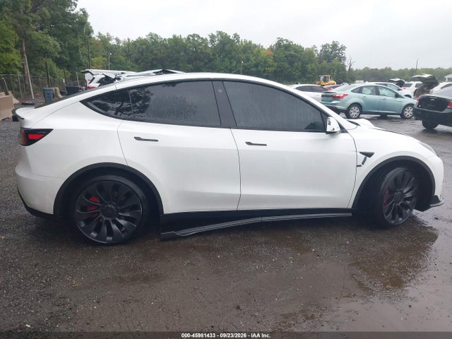 Продаж на аукціоні авто 2023 Tesla Model Y Performance Dual Motor All-wheel Drive, vin: 7SAYGDEFXPF708340, номер лоту: 45981433