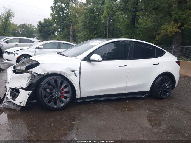 Продаж на аукціоні авто 2023 Tesla Model Y Performance Dual Motor All-wheel Drive, vin: 7SAYGDEFXPF708340, номер лоту: 45981433