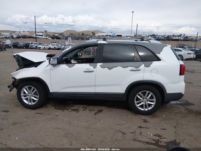 KIA SORENTO LX 2014 5XYKT3A65EG503187 Image 14