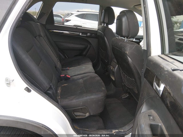 KIA SORENTO LX 2014 5XYKT3A65EG503187 Image 8