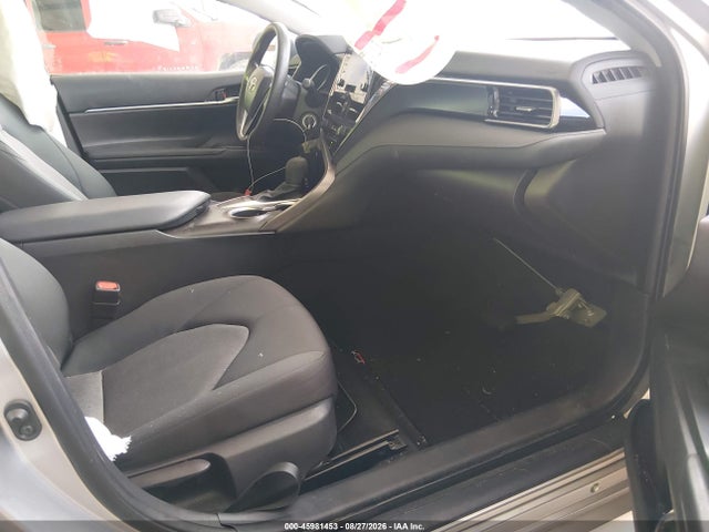 2023 Toyota Camry Le მანქანა იყიდება აუქციონზე, vin: 4T1C11AKXPU768597, აუქციონის ნომერი: 45981453