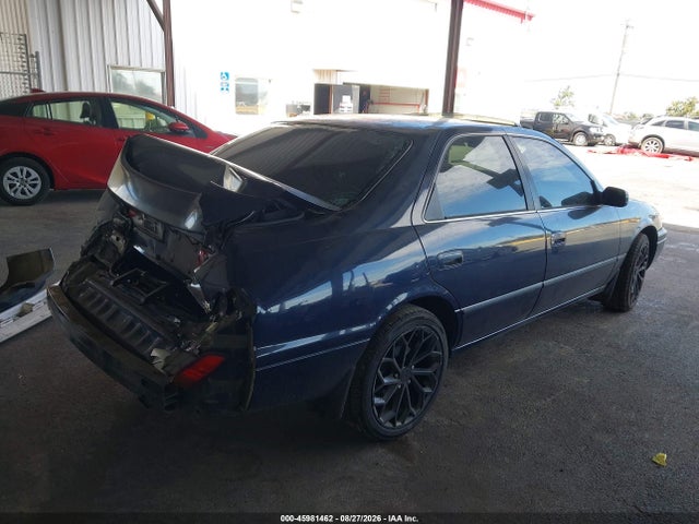 Продажа на аукционе авто 1999 Toyota Camry Le, vin: JT2BG28K3X0318817, номер лота: 45981462