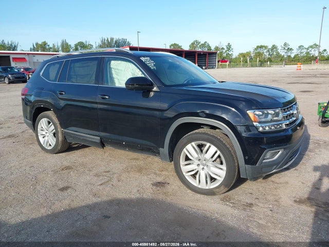 Продаж на аукціоні авто 2018 Volkswagen Atlas 3.6l V6 Sel Premium, vin: 1V2NR2CA9JC572078, номер лоту: 45981492