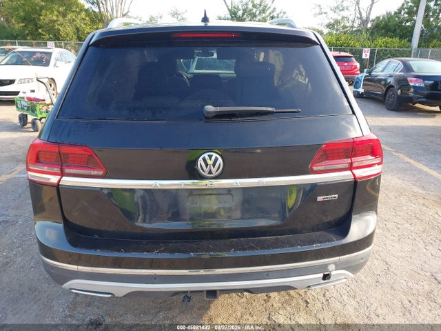 Продаж на аукціоні авто 2018 Volkswagen Atlas 3.6l V6 Sel Premium, vin: 1V2NR2CA9JC572078, номер лоту: 45981492