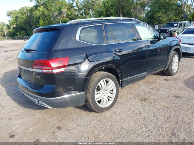 Продаж на аукціоні авто 2018 Volkswagen Atlas 3.6l V6 Sel Premium, vin: 1V2NR2CA9JC572078, номер лоту: 45981492