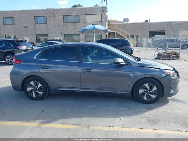 Продаж на аукціоні авто 2017 Hyundai Ioniq Hybrid Sel, vin: KMHC75LC4HU052193, номер лоту: 45981515