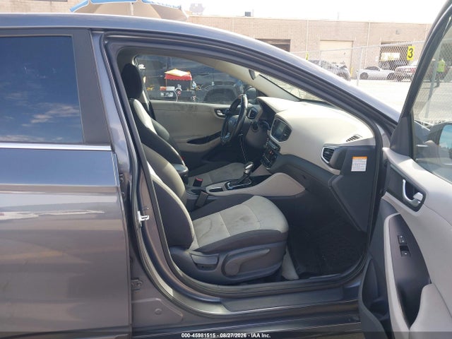 Продаж на аукціоні авто 2017 Hyundai Ioniq Hybrid Sel, vin: KMHC75LC4HU052193, номер лоту: 45981515