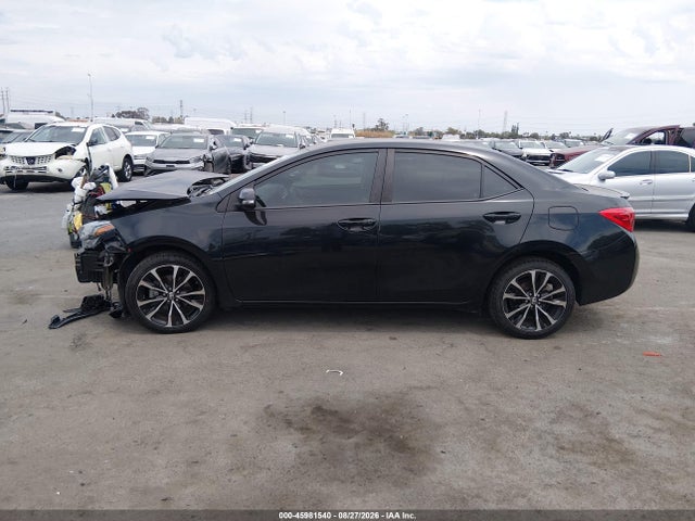 Toyota COROLLA SE 2018 5YFBURHE2JP827023 Image 15