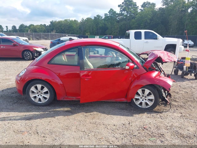 Продажа на аукционе авто 2009 Volkswagen New Beetle 2.5l, vin: 3VWPW31C19M514910, номер лота: 45981549