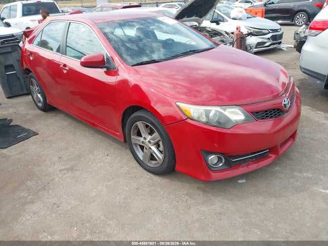 2014 Toyota Camry Se მანქანა იყიდება აუქციონზე, vin: 4T1BF1FK8EU828119, აუქციონის ნომერი: 45981601