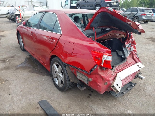 2014 Toyota Camry Se მანქანა იყიდება აუქციონზე, vin: 4T1BF1FK8EU828119, აუქციონის ნომერი: 45981601