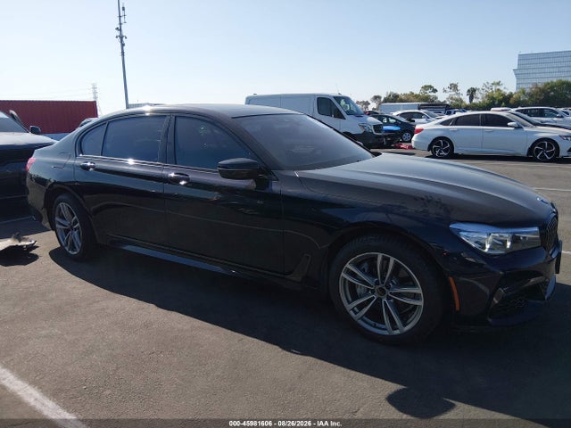 45981606 :رقم المزاد ، WBA7E2C51KB217712 vin ، 2019 Bmw 740i مزاد بيع
