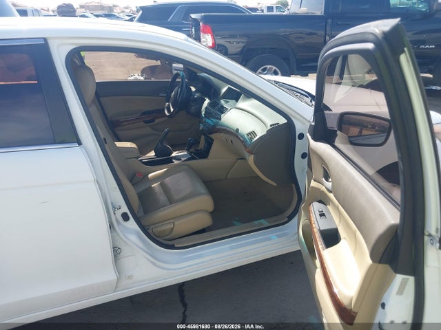 Aukcja sprzedaży 2010 Honda Accord 2.4 Ex-l, vin: 1HGCP2F86AA106984, numer aukcji: 45981680