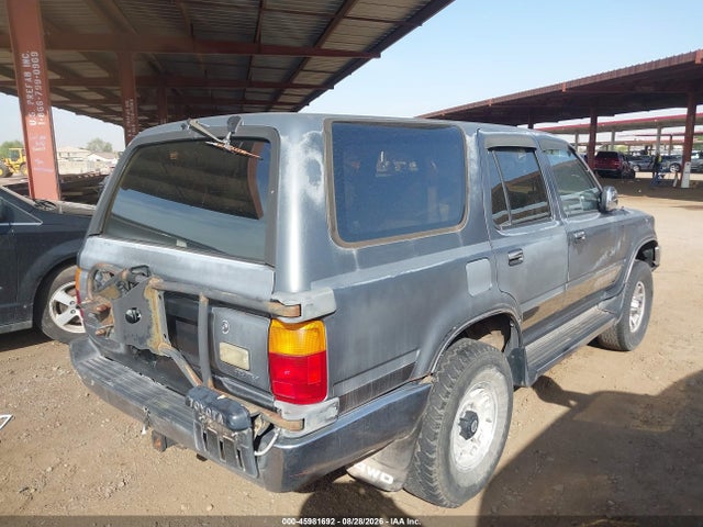1990 Toyota 4runner Vn39 Sr5 მანქანა იყიდება აუქციონზე, vin: JT3VN39WXL0035458, აუქციონის ნომერი: 45981692