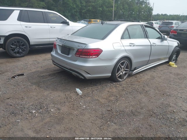 45981749 :رقم المزاد ، WDDHF8JB3GB259926 vin ، 2016 Mercedes-benz E 350 4matic مزاد بيع