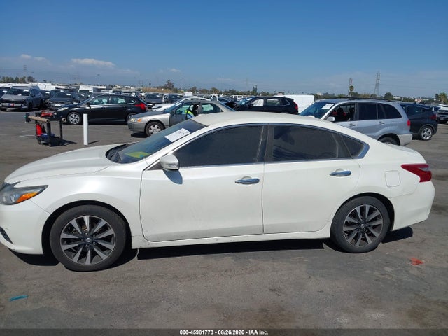 Nissan Altima 2.5 Sl 2018 1N4AL3AP2JC190804 Image 14