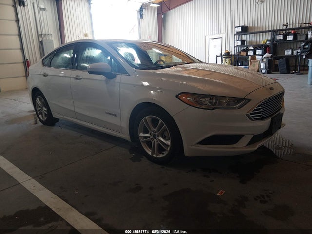 Продажа на аукционе авто 2018 Ford Fusion Hybrid S, vin: 3FA6P0UU6JR273700, номер лота: 45981774