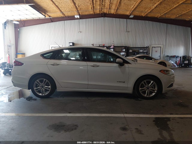 Продажа на аукционе авто 2018 Ford Fusion Hybrid S, vin: 3FA6P0UU6JR273700, номер лота: 45981774