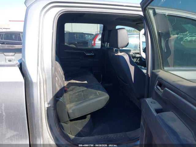 1GTUUDEDXSZ258923 GMC Sierra 1500 4wd Short Box Slt