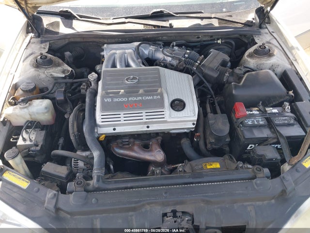 45981789 :رقم المزاد ، JT8BF28G415108967 vin ، 2001 Lexus Es 300 مزاد بيع