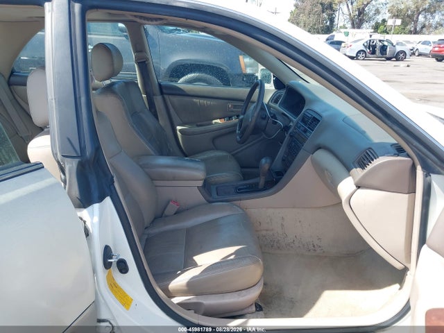 45981789 :رقم المزاد ، JT8BF28G415108967 vin ، 2001 Lexus Es 300 مزاد بيع