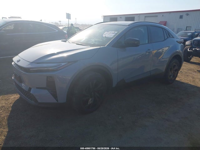 Toyota C-hr Se 2026 JTMAAAAD5TJ012961 Image 2