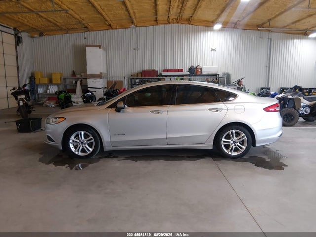 Продажа на аукционе авто 2018 Ford Fusion Hybrid S, vin: 3FA6P0UU9JR235913, номер лота: 45981819