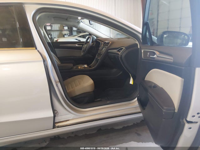 Продажа на аукционе авто 2018 Ford Fusion Hybrid S, vin: 3FA6P0UU9JR235913, номер лота: 45981819