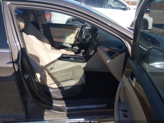 45981820 :رقم المزاد ، 5NPE34AF5FH106902 vin ، 2015 Hyundai Sonata Limited مزاد بيع