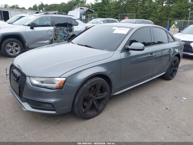 45981821 :رقم المزاد ، WAUBFAFL0FN009532 vin ، 2015 Audi A4 2.0t Premium مزاد بيع