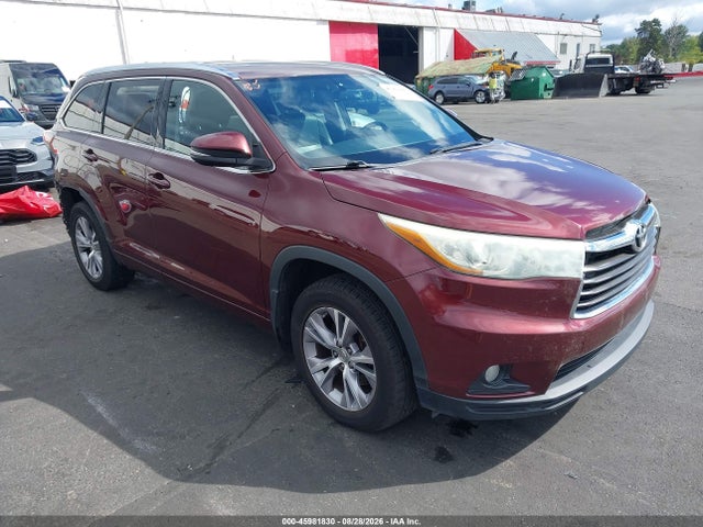 Продаж на аукціоні авто 2015 Toyota Highlander Xle V6, vin: 5TDJKRFH5FS140227, номер лоту: 45981830