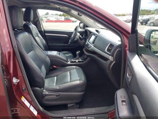 Продаж на аукціоні авто 2015 Toyota Highlander Xle V6, vin: 5TDJKRFH5FS140227, номер лоту: 45981830