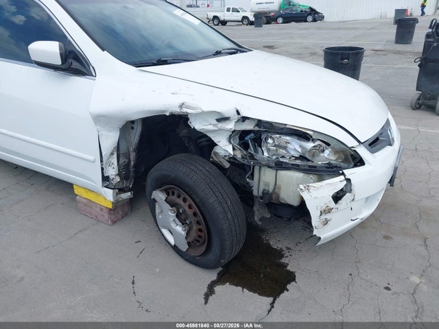 Продажа на аукционе авто 2005 Honda Accord 2.4 Lx, vin: 1HGCM56405A086616, номер лота: 45981840