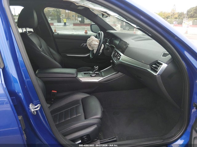 WBA5R1C50KAE81650 BMW 330I