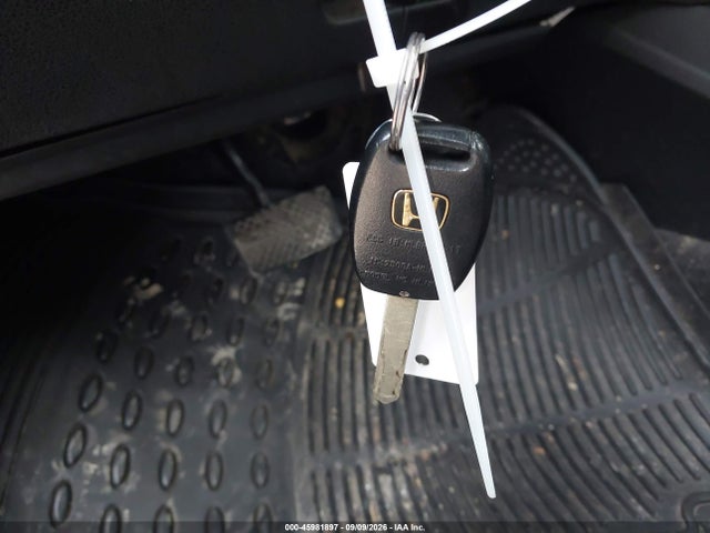 45981897 :رقم المزاد ، JHMGE8H47AC004888 vin ، 2010 Honda Fit Sport مزاد بيع