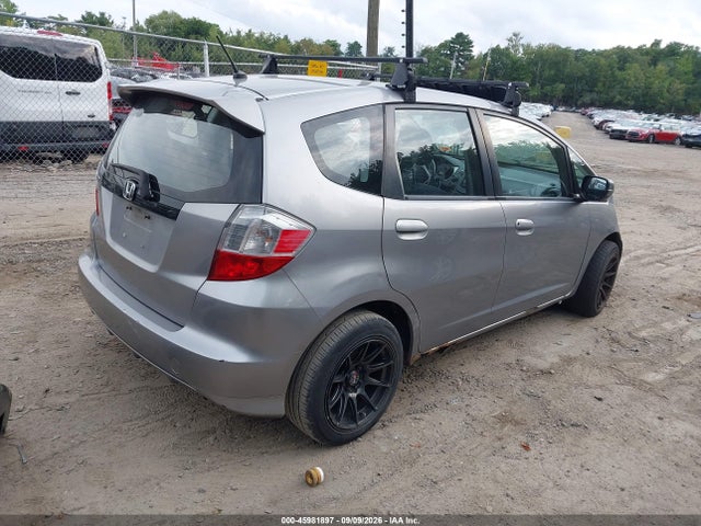 45981897 :رقم المزاد ، JHMGE8H47AC004888 vin ، 2010 Honda Fit Sport مزاد بيع