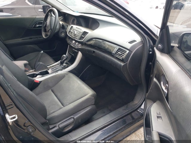 Honda ACCORD LX 2017 1HGCR2F3XHA014124 Image 5