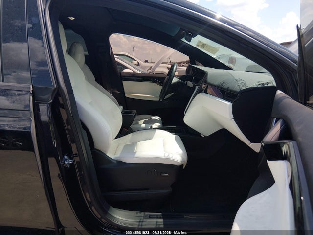 Продажа на аукционе авто 2020 Tesla Model X Long Range Dual Motor All-wheel Drive/long Range Plus Dual Motor All-wheel Drive, vin: 5YJXCDE24LF272211, номер лота: 45981923