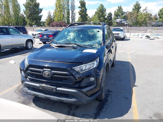 Toyota Rav4 Adventure 2019 2T3J1RFV5KW005587 Image 13