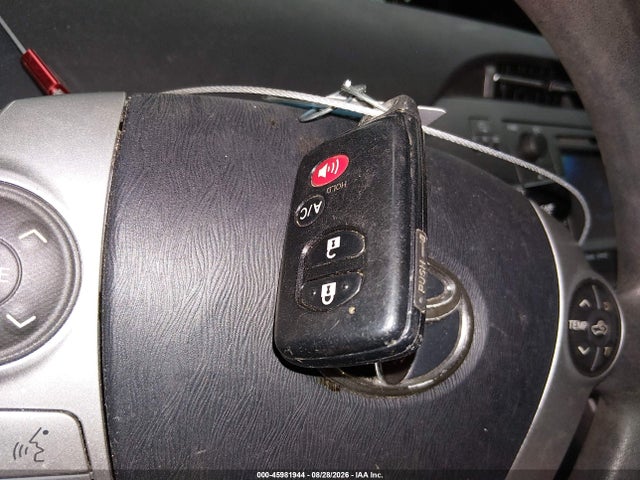 Toyota PRIUS PLUG-IN 2014 JTDKN3DPXE3060215 Image 11