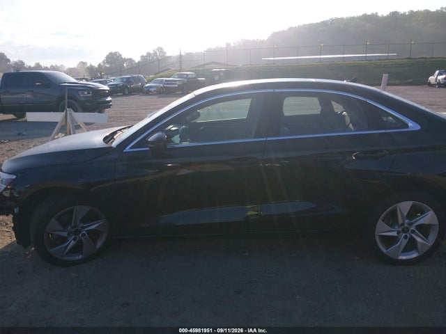 Продажа на аукционе авто 2023 Audi A3 Premium 40 Tfsi Front-wheel Drive S Tronic, vin: WAUAUDGY6PA117059, номер лота: 45981951