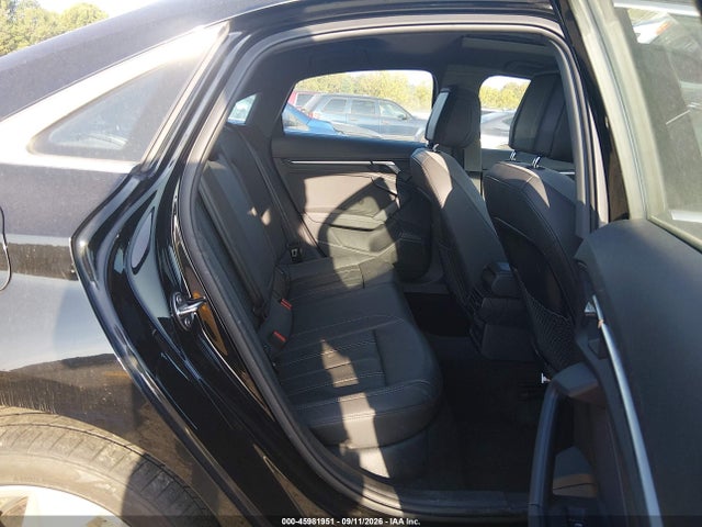 Продажа на аукционе авто 2023 Audi A3 Premium 40 Tfsi Front-wheel Drive S Tronic, vin: WAUAUDGY6PA117059, номер лота: 45981951