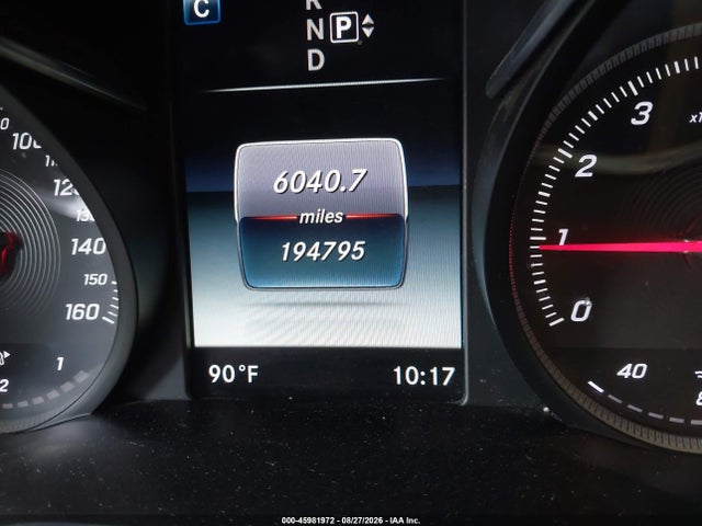 45981972 :رقم المزاد ، 55SWF4JB6FU043234 vin ، 2015 Mercedes-benz C 300 مزاد بيع
