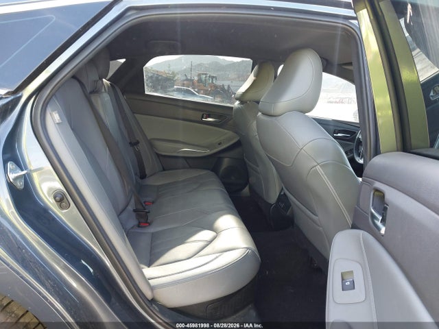 45981998 :رقم المزاد ، 4T1JA1AB7NU015811 vin ، 2022 Toyota Avalon Xle Hybrid مزاد بيع