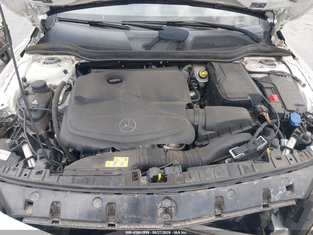 WDCTG4EB3HJ307656 Mercedes-Benz GLA 250