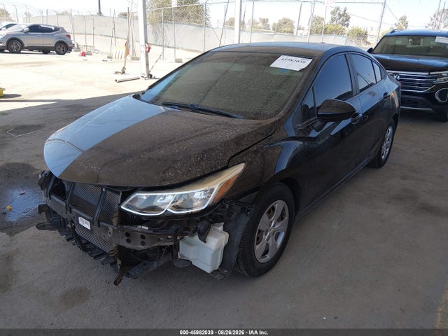 Chevrolet Cruze Ls Auto 2017 1G1BC5SM4H7125219 Image 2