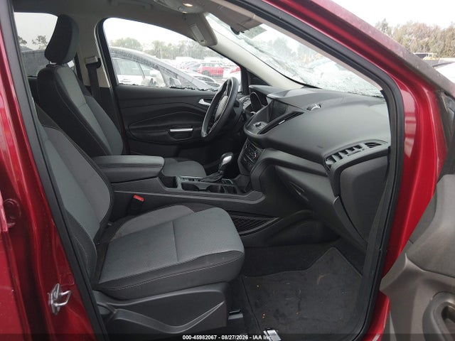 Продажа на аукционе авто 2019 Ford Escape Se, vin: 1FMCU0GD7KUA54963, номер лота: 45982067