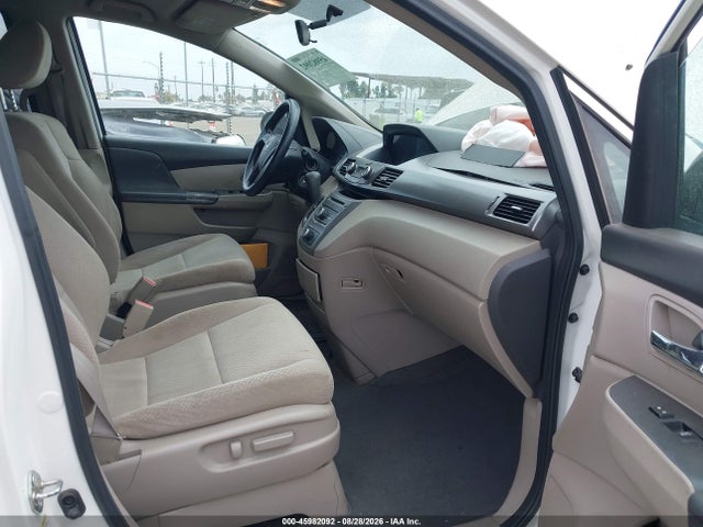 Honda ODYSSEY LX 2016 5FNRL5H26GB134508 Image 5