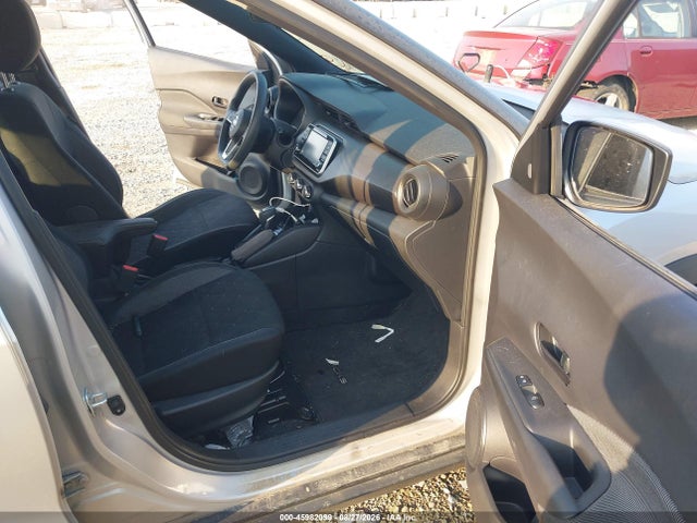 2020 Nissan Kicks S Xtronic Cvt მანქანა იყიდება აუქციონზე, vin: 3N1CP5BV5LL563375, აუქციონის ნომერი: 45982099