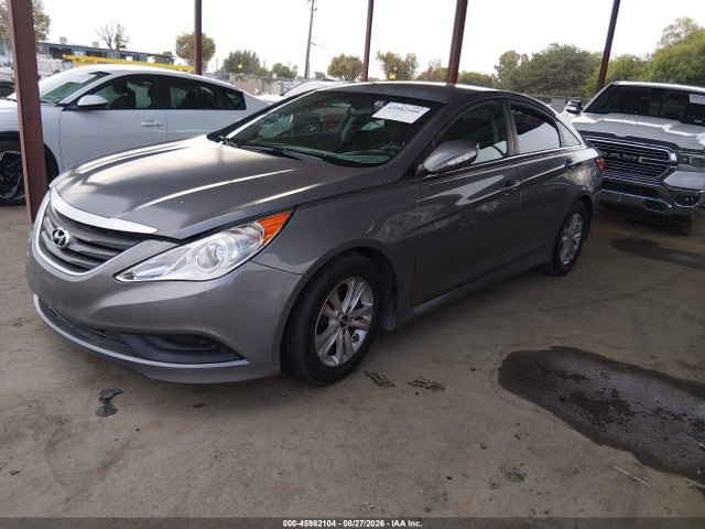 Продажа на аукционе авто 2014 Hyundai Sonata Gls, vin: 5NPEB4ACXEH826669, номер лота: 45982104